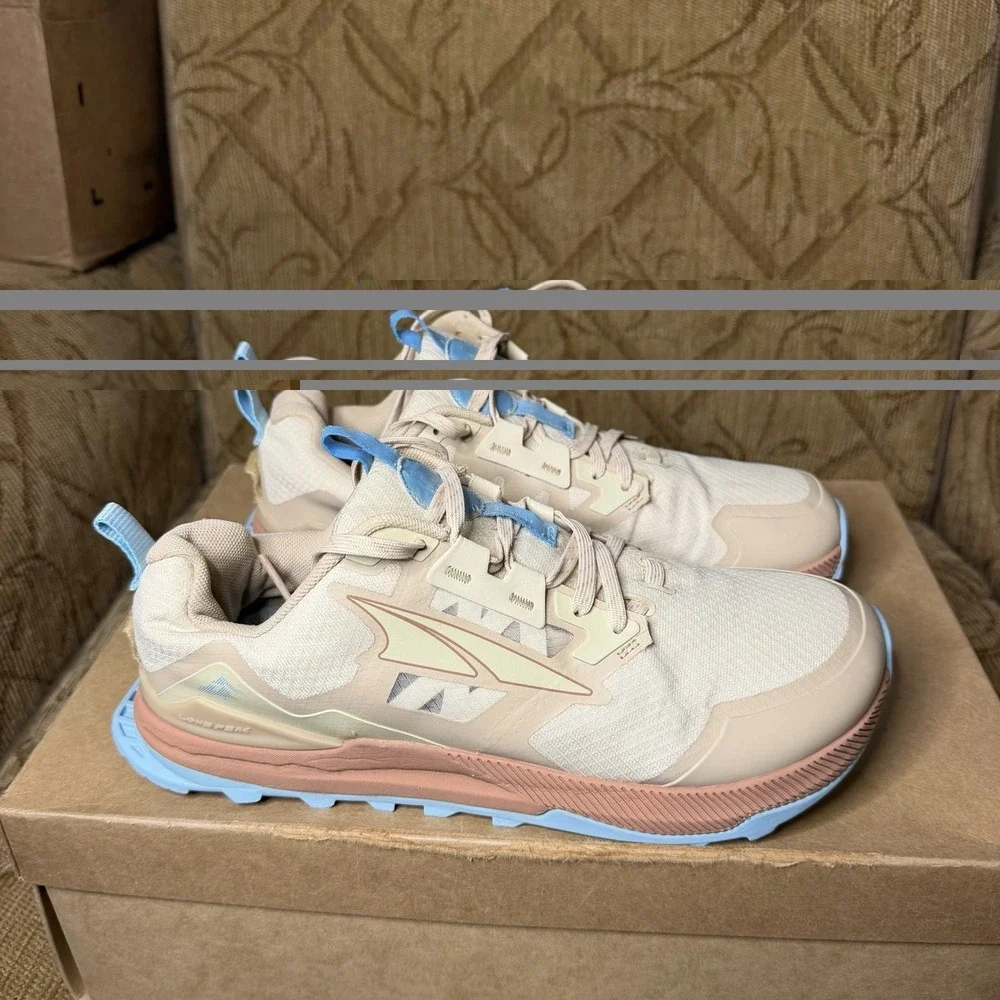 Altra Lone Peak 7 Beige Blue AL0A7R7G922 Women's Size 8 Trail Running Shoes